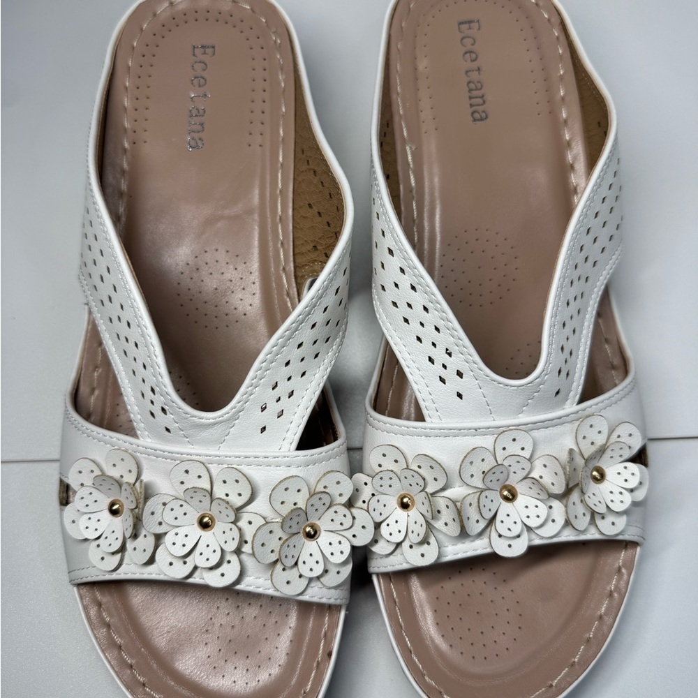 Women's White Floral Sandals size 44